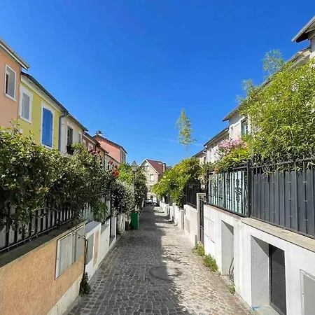 Casa vacanze Charming Townhouse With Garden In The Of *